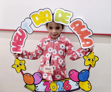 Foto 60: Alunos de Quatá recebem material escolar e são recepcionados com acolhimento e carinho no primeiro dia de aula