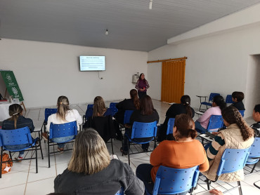 Foto 6: Cozinheiras da Rede Municipal participam de treinamento