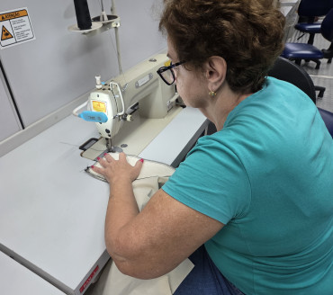 Foto 33: Quatá recebe Unidade Móvel de Confecção Industrial do SENAI