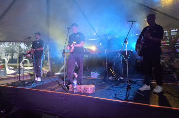 Foto 26: Tardezinha do Samba reúne música, lazer e diversão para toda a família em Quatá