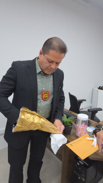 Foto 5: Homenagem reconhece 28 anos de serviços prestados pelo delegado Marcelo Petuba Llombert a Quatá