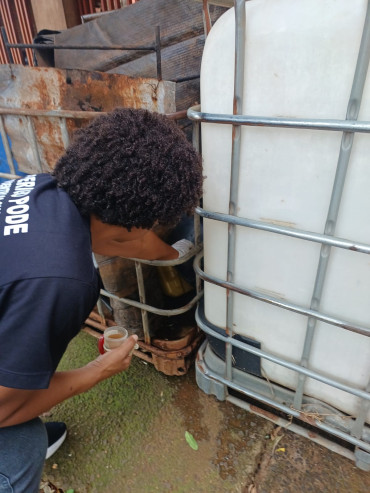 Foto 5: A luta contra a Dengue continua! Fique atento. Não deixe água parada.
