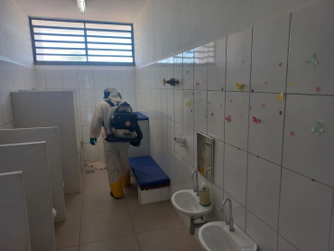 Foto 18: Preparativos para volta às aulas 