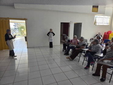 Foto 21: Capacitação, conhecimento e oportunidades para a população de Quatá!