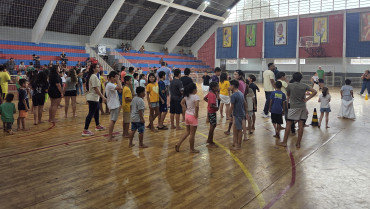 Foto 16: Colônia de Férias 2026 reúne mais de 580 participações em dois dias de muita diversão em Quatá