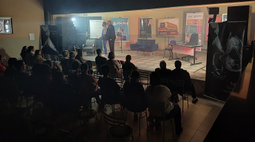 Foto 22: Quatá recebe o Espetáculo teatral 