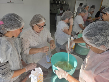 Foto 30: Capacitação, conhecimento e oportunidades para a população de Quatá!