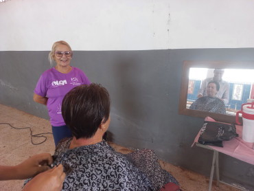 Foto 45: Festa do Trabalhador conta com diversas ações e reúne centenas de pessoas