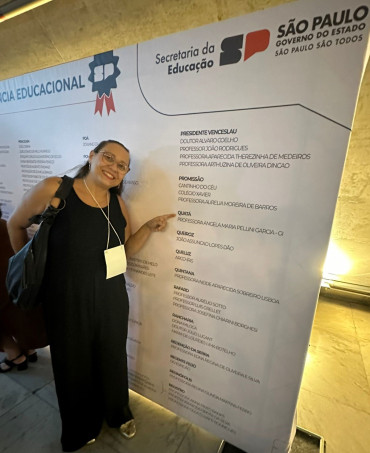 Foto 8: Quatá recebe Prêmio Excelência Educacional