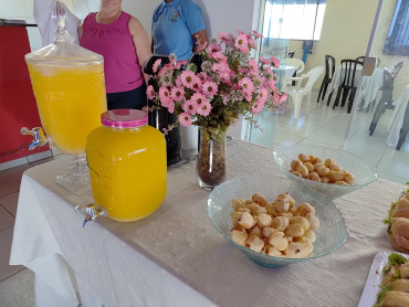 Foto 22: CRAS realiza café especial em comemoração ao Dia das Mulheres