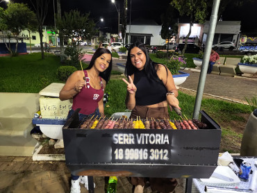 Foto 22: Prefeitura de Quatá promove fim de semana cultural com 'Sextou Sertanejo' e 'Domingo na Roça' na Praça da Fonte