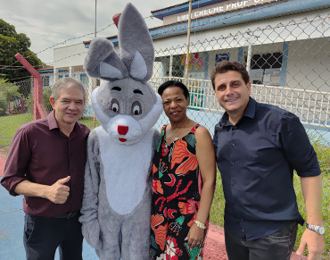 Foto 28: Doce Páscoa! Prefeitura de Quatá realiza entrega de Ovos de Páscoa 