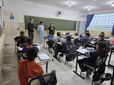 Foto 39: Volta às aulas marca início do segundo semestre nas Escolas Municipais de Quatá