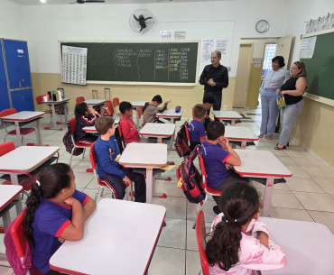 Foto 48: Volta às aulas marca início do segundo semestre nas Escolas Municipais de Quatá