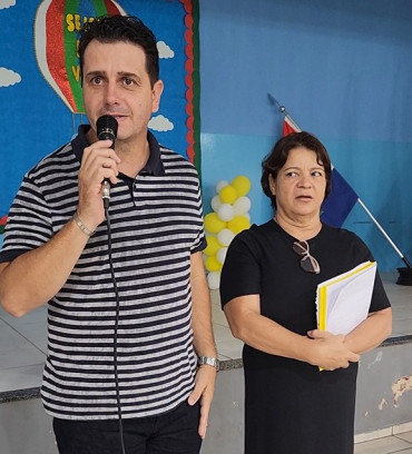 Foto 150: Alunos de Quatá recebem material escolar e são recepcionados com acolhimento e carinho no primeiro dia de aula