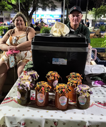 Foto 1: Show Impacto Gospel reúne público em noite de louvor em Quatá