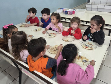 Foto 38: Semana da Criança tem cardápio especial e churrasco nas Escolas e Creches municipais de Quatá