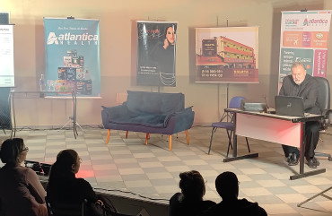 Foto 19: Quatá recebe o Espetáculo teatral 