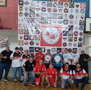 Foto 119: Quatá sedia primeira etapa do 6º Campeonato Estadual de Truco