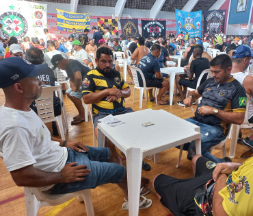 Foto 78: Quatá sedia primeira etapa do 6º Campeonato Estadual de Truco