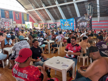 Foto 76: Quatá sedia primeira etapa do 6º Campeonato Estadual de Truco