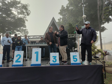 Foto 98: Mesmo com mal tempo, corrida de pedestre TVCOM RUNNING reúne mais de 300 participantes 