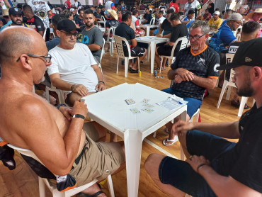 Foto 53: Quatá sedia primeira etapa do 6º Campeonato Estadual de Truco