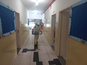 Foto 41: Preparativos para volta às aulas 