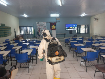 Foto 54: Preparativos para volta às aulas 