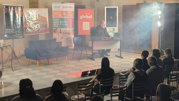 Foto 17: Quatá recebe o Espetáculo teatral 