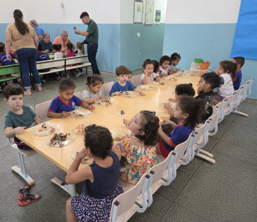 Foto 74: Semana da Criança tem cardápio especial e churrasco nas Escolas e Creches municipais de Quatá