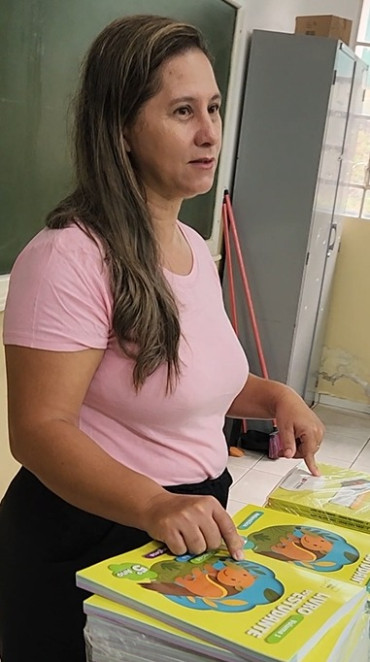 Foto 127: Alunos de Quatá recebem material escolar e são recepcionados com acolhimento e carinho no primeiro dia de aula