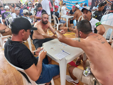 Foto 41: Quatá sedia primeira etapa do 6º Campeonato Estadual de Truco