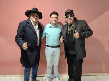 Foto 1: Comarca de Quatá celebra 81 anos com Sextou especial ao som de Zé Rico & Rikaço e DJ Vitão