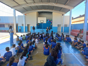 Foto 16: Ação educativa em combate e Dengue e o Escorpião