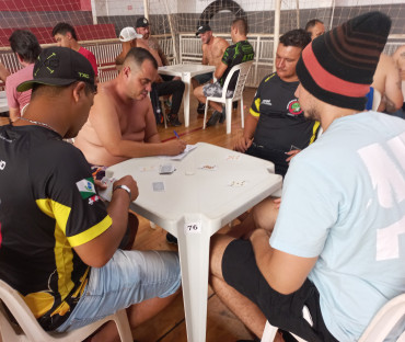 Foto 50: Quatá sedia primeira etapa do 6º Campeonato Estadual de Truco